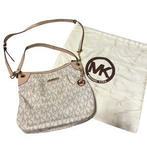 Michael Kors Signature Jet Set Monogram Shoulder Crossbody Bag Vanilla